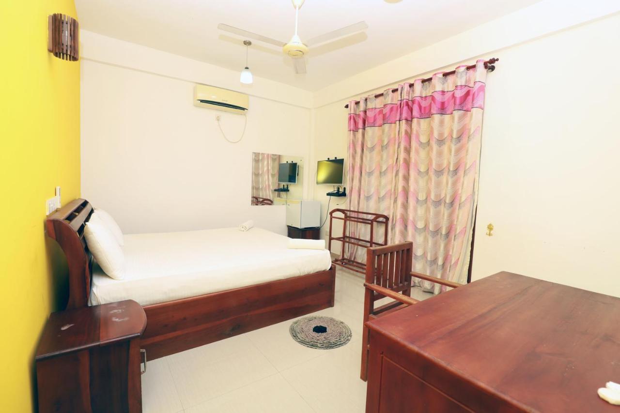 Yala Rich Lodge Tissamaharama Bagian luar foto